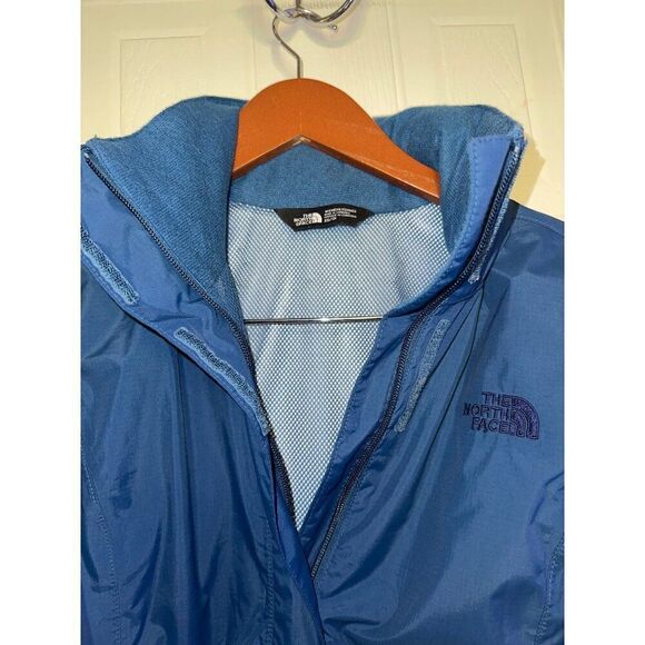 The North Face [NF0A2VCU] Women's Resolve 2 Jacket Size XS - Picture 14 of 16